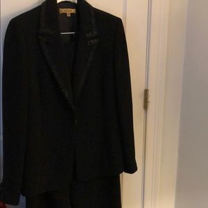 Kasper 3 piece pant suit